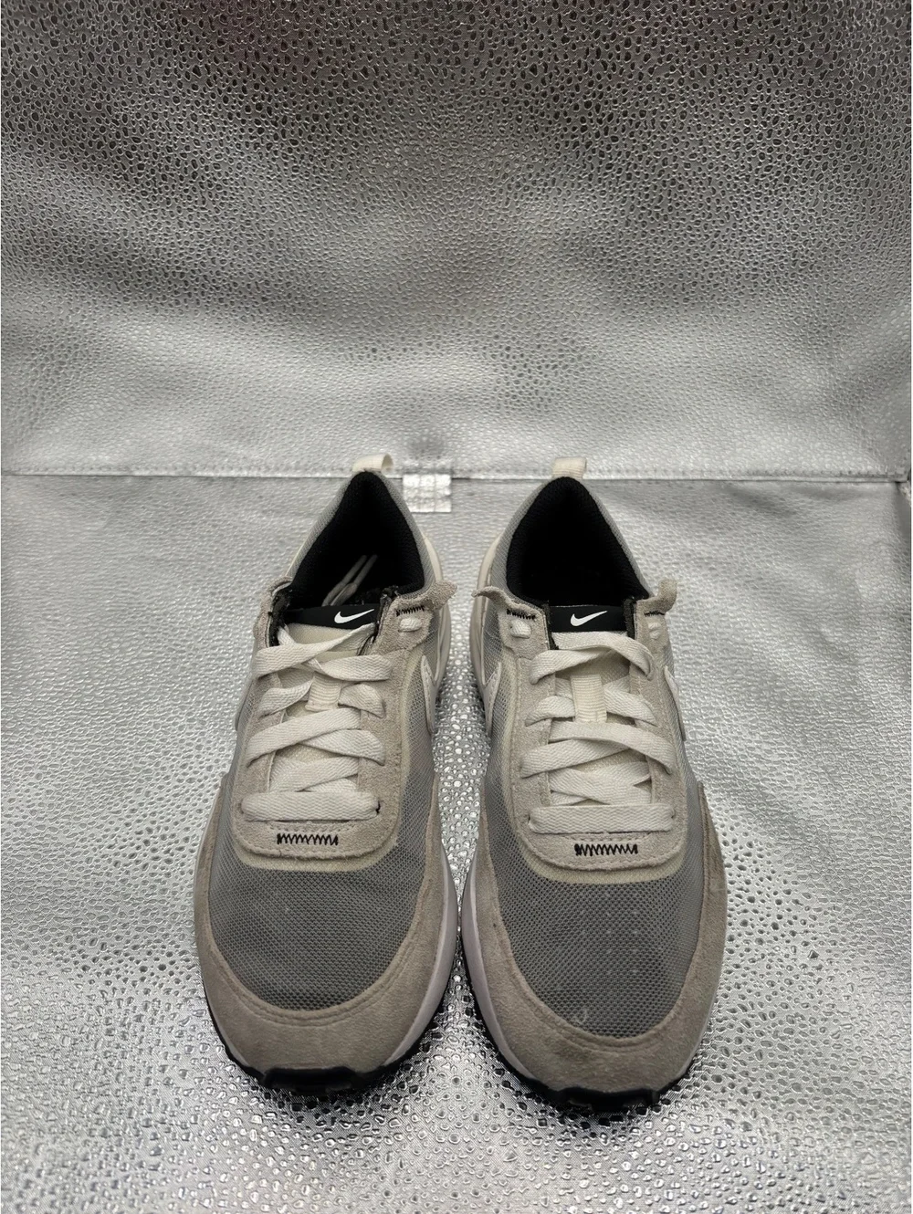 Nike waffle one light grey suede